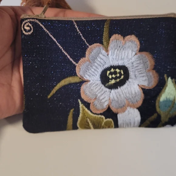 Handmade Cotton Purse - Picture 5 of 7